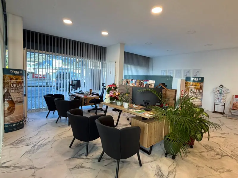 Beratungsplätze im Reisebüro Star Reisen Salzburg