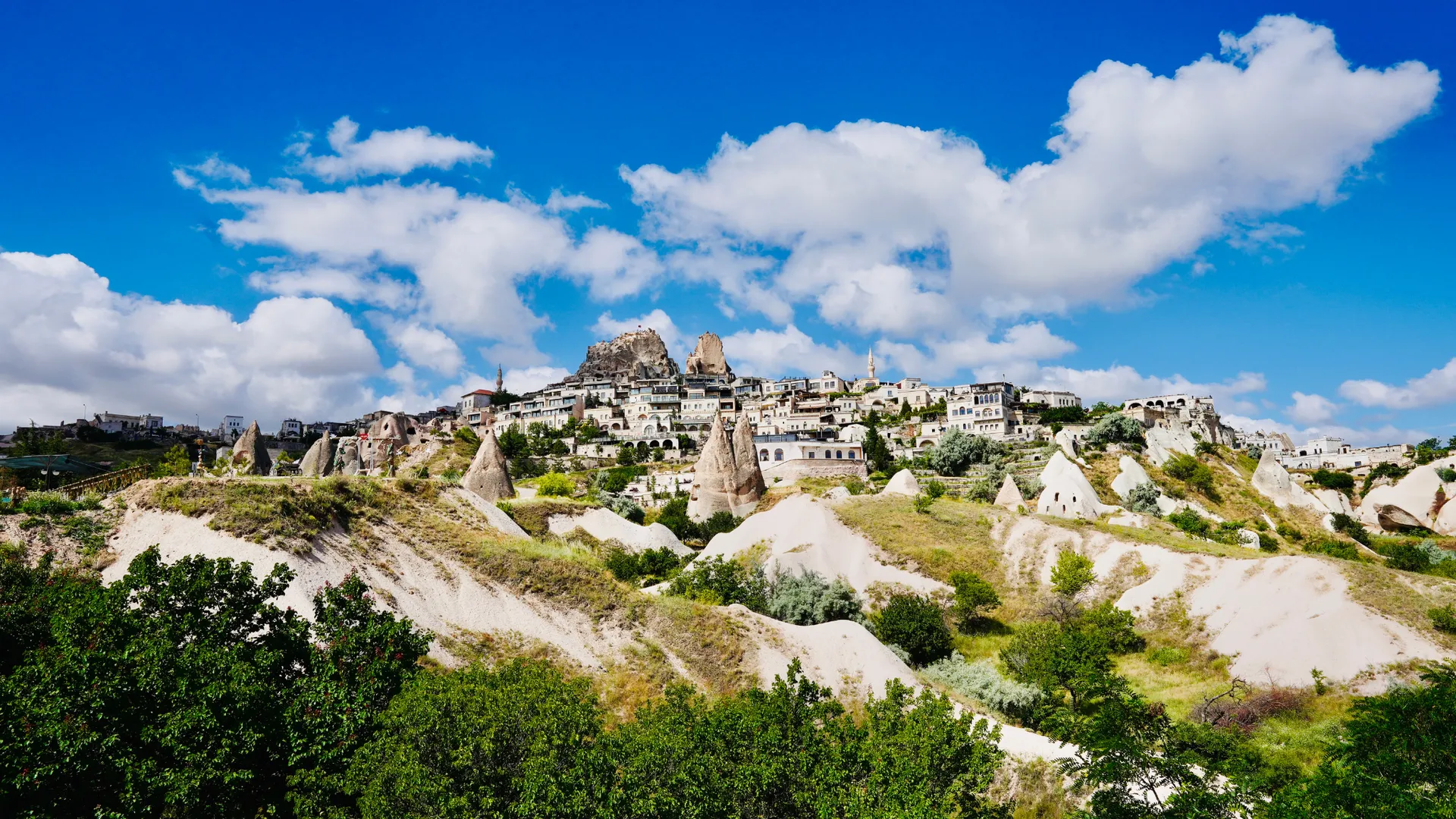 Felsenstadt Uchisar und die berühmten Feenkamine in Kappadokien