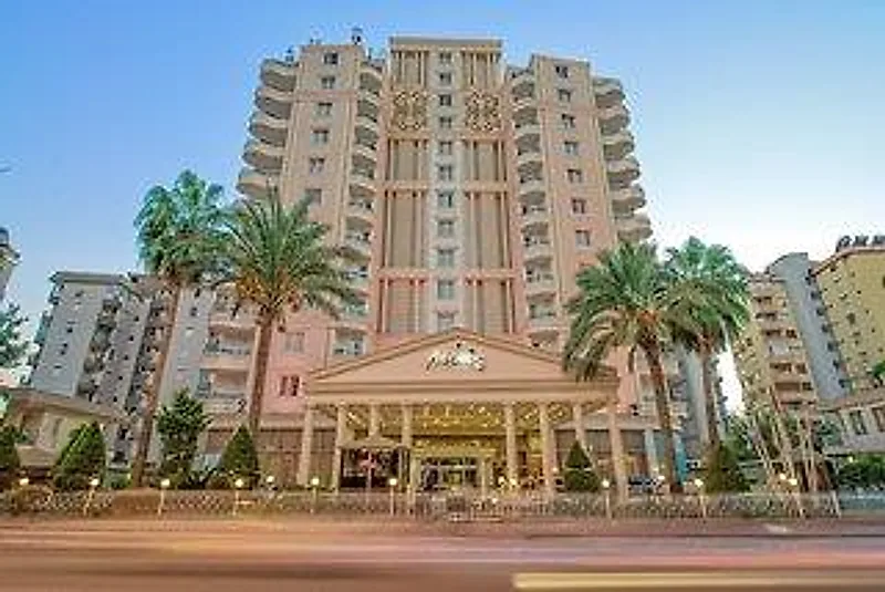 Adonis Hotel